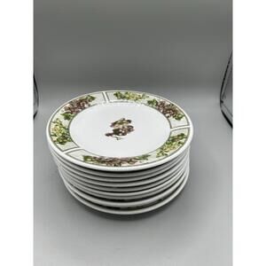 Oneida TUSCAN VINE 7in. Salad Luncheon Plates Set of 9 Grapes Vines
